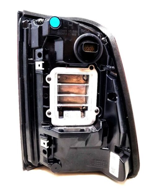 Dodge RAM - Tail Lamp, Right - 68262532AH – Image 1